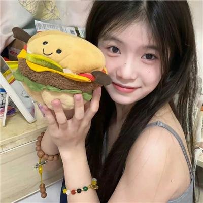天才：黑色石榴石